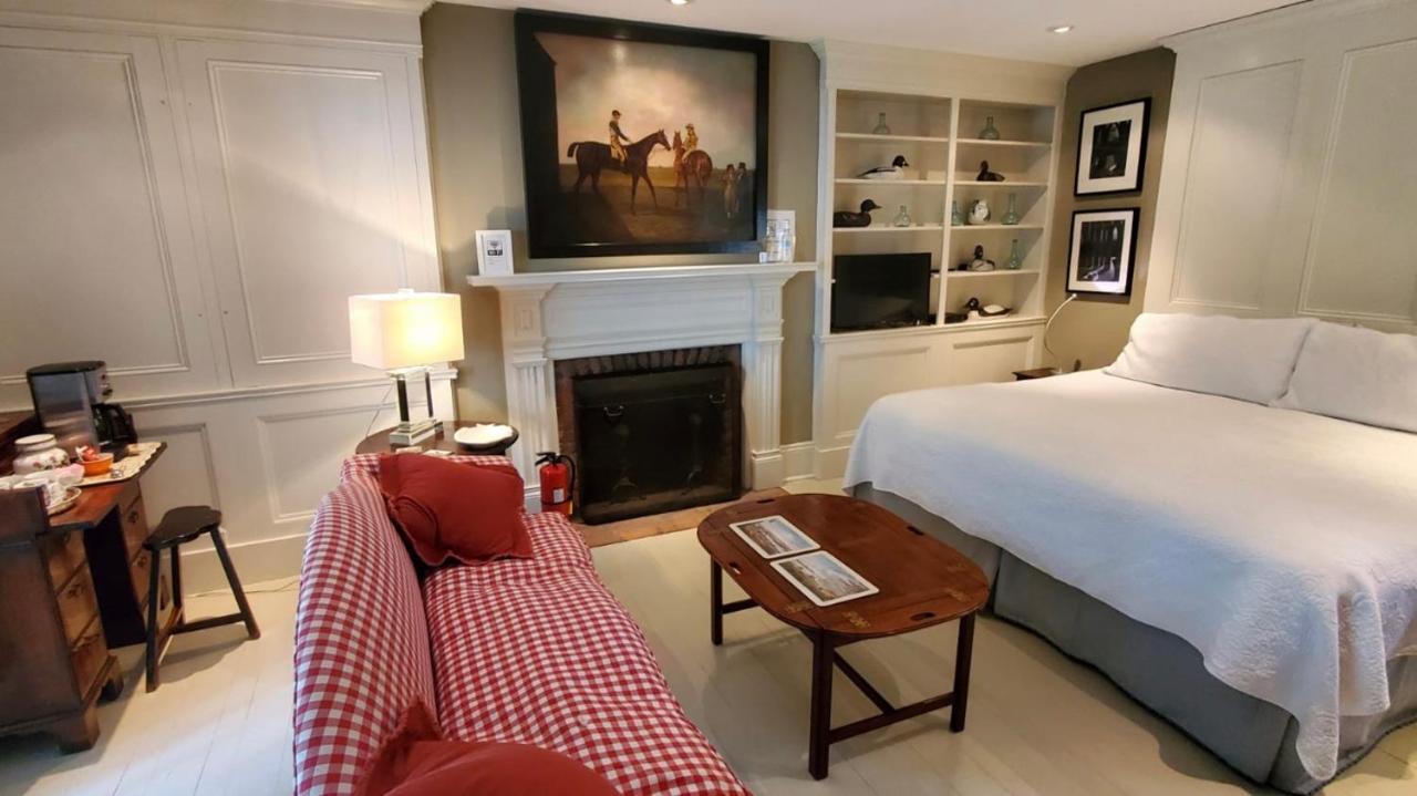 Dot'S Landing Garden Room Niagara-on-the-Lake ภายนอก รูปภาพ