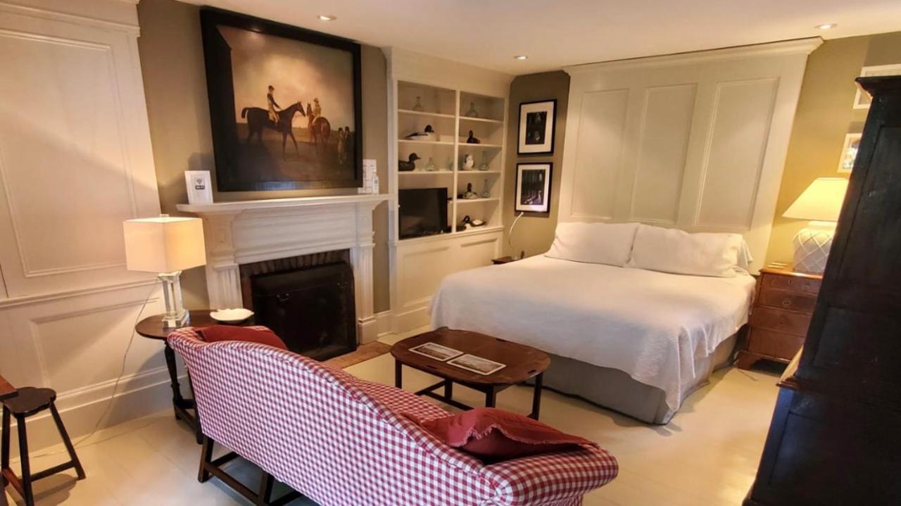 Dot'S Landing Garden Room Niagara-on-the-Lake ภายนอก รูปภาพ